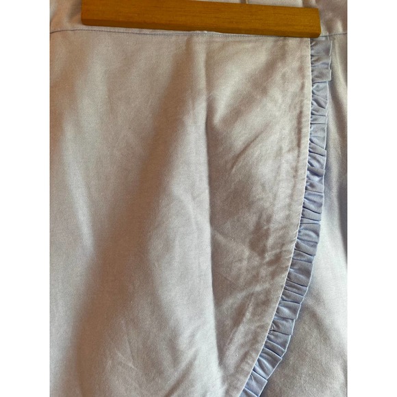 J. Crew Women’s Oxford faux wrap skirt size 10. Blue 100% cotton ruffled hem - Picture 9 of 10